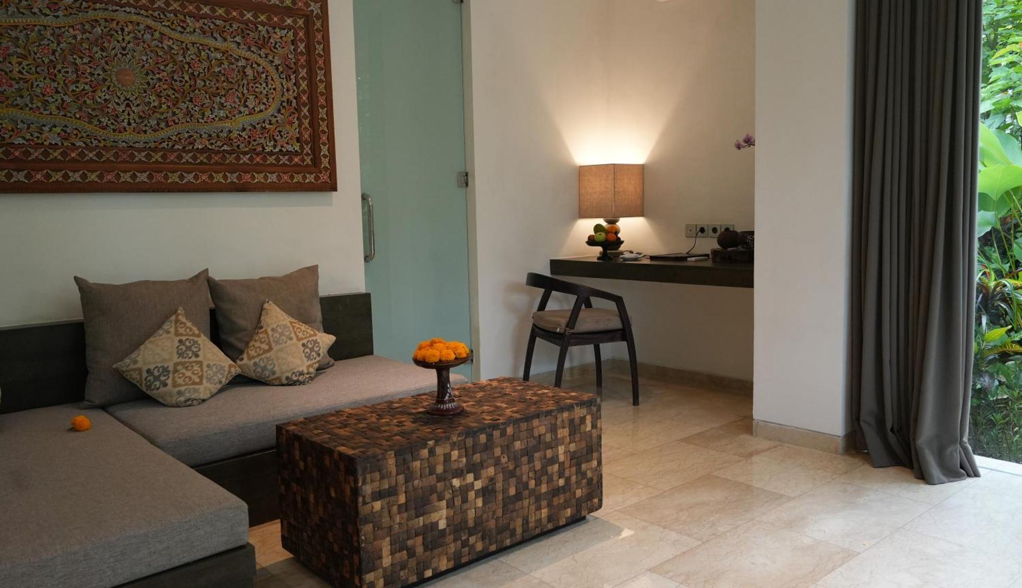 Kelapa Retreat & Spa Pulukan Luaran gambar