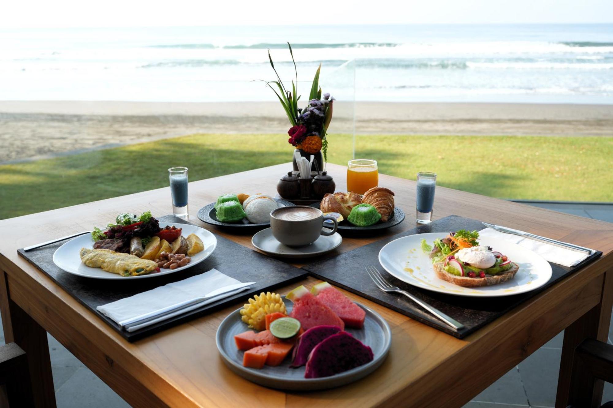Kelapa Retreat & Spa Pulukan Luaran gambar