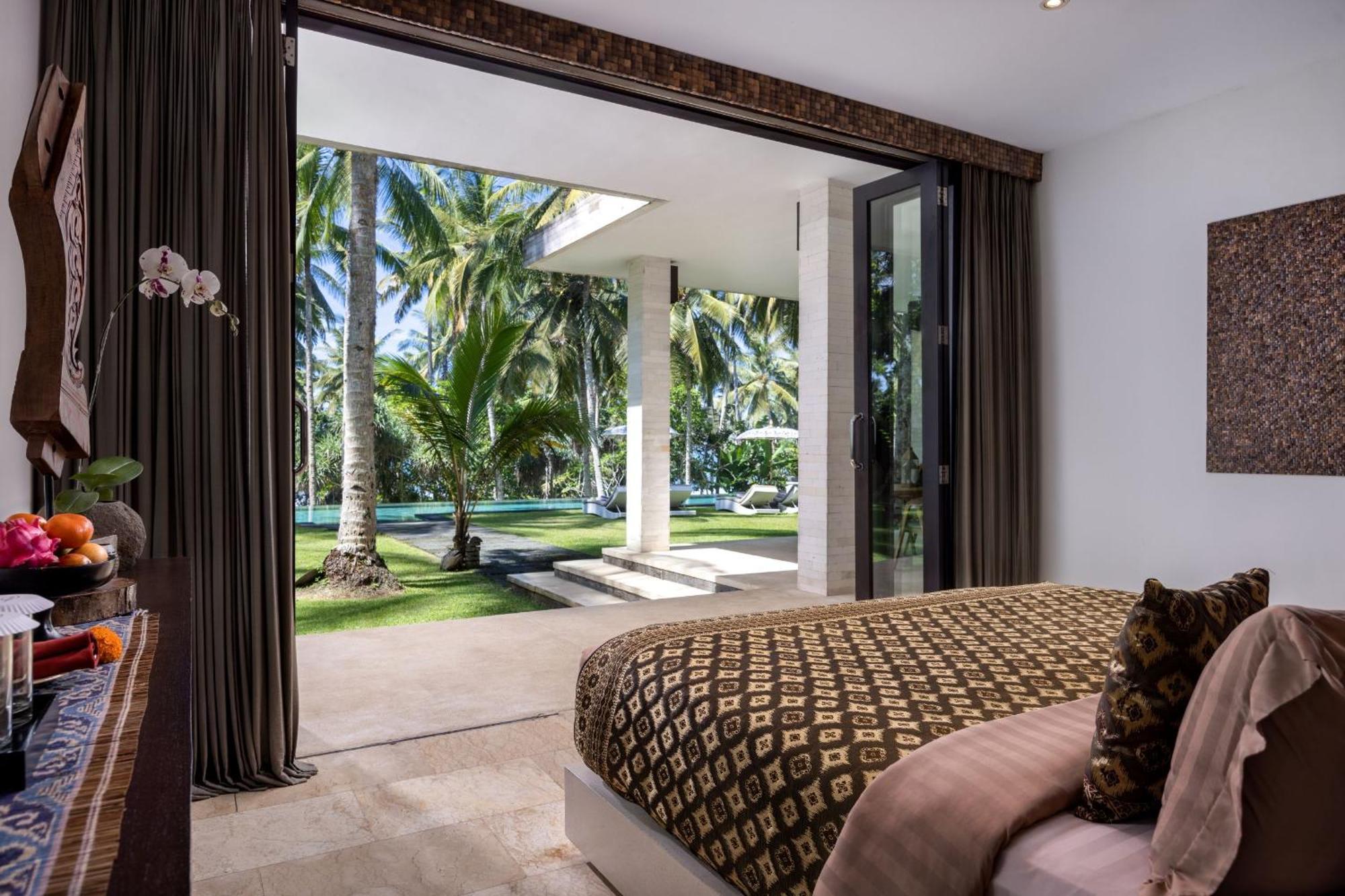 Kelapa Retreat & Spa Pulukan Luaran gambar