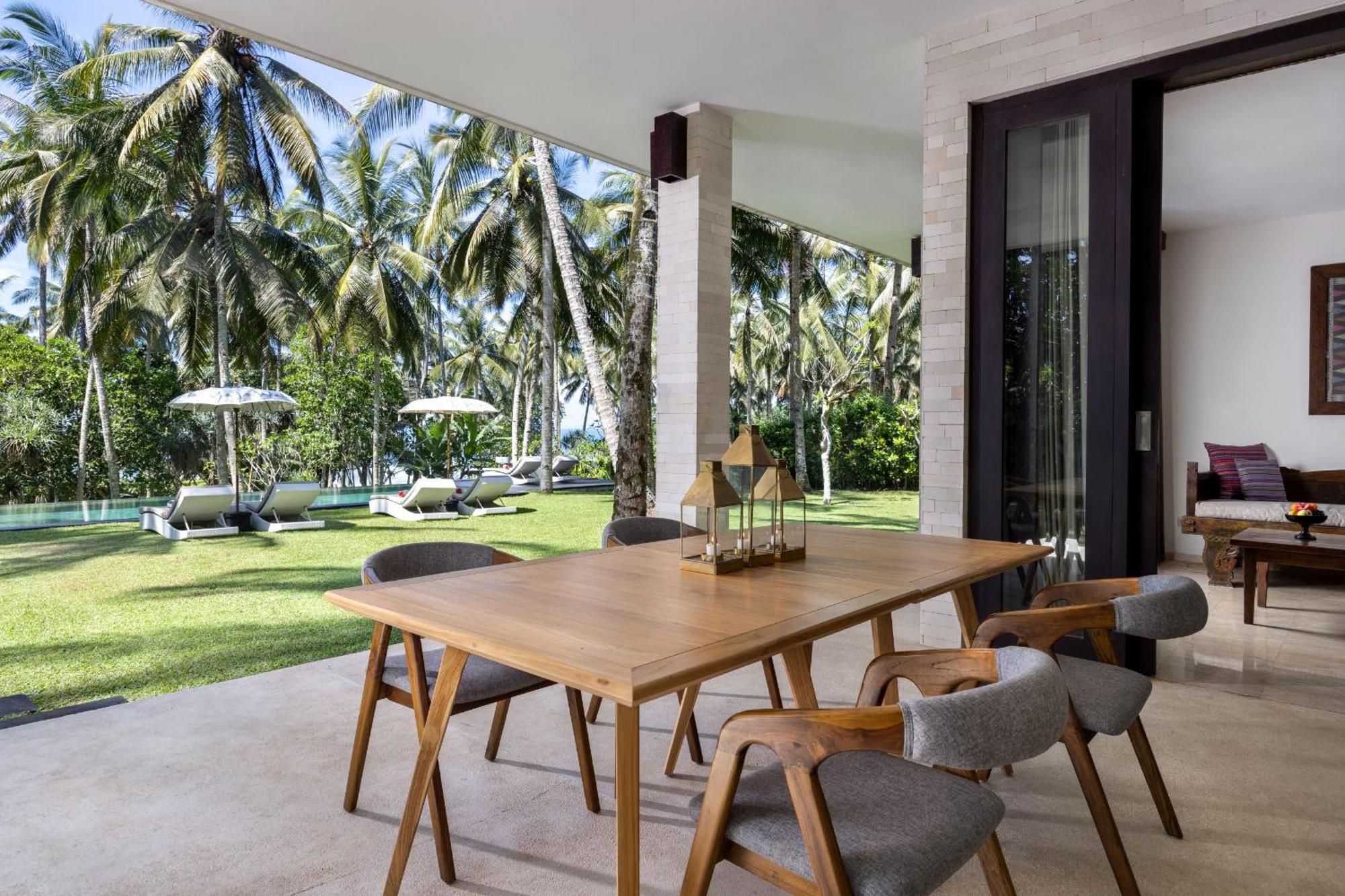 Kelapa Retreat & Spa Pulukan Luaran gambar