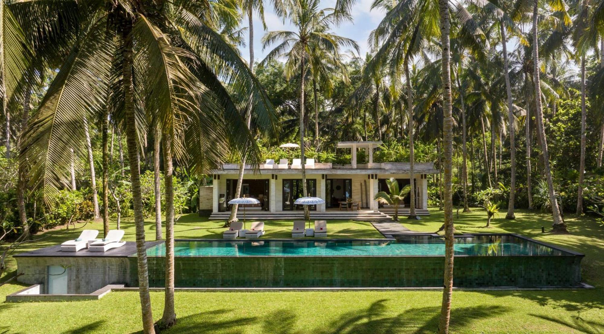 Kelapa Retreat & Spa Pulukan Luaran gambar
